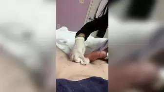 Amateurs - Beautician Provides extra after Waxing Dong
