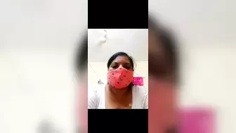 Desi Indian Divya aunty on cam movie
