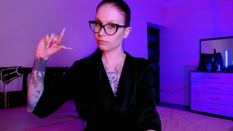 charming Mistress make asmr with her claws